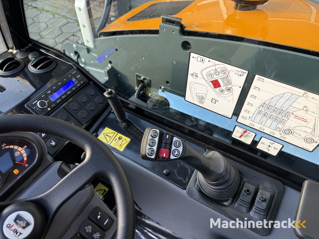 Giant GT5048 tendo compact verreiker NIEUW