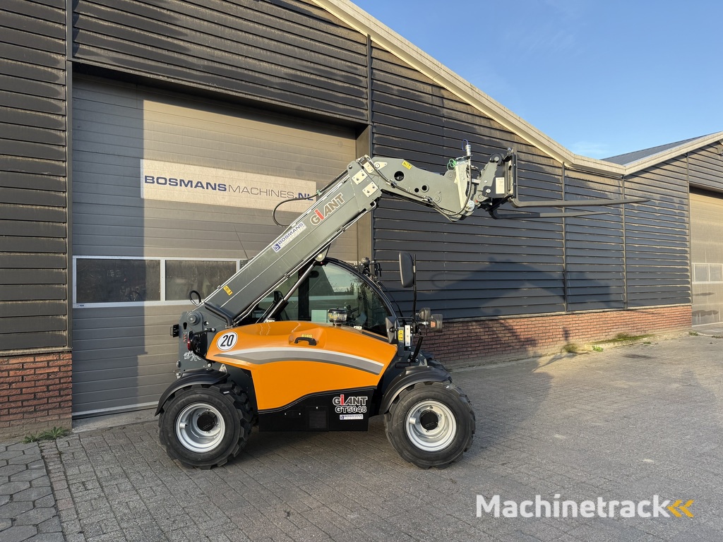 Giant GT5048 tendo compact verreiker NIEUW