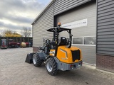 Miniaturansicht von Giant G2700 HD + minishovel / kniklader NIEUW