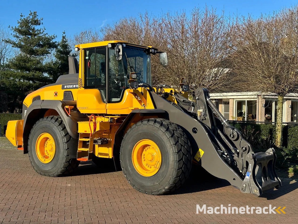 Volvo L120 H2 longboom UNUSED