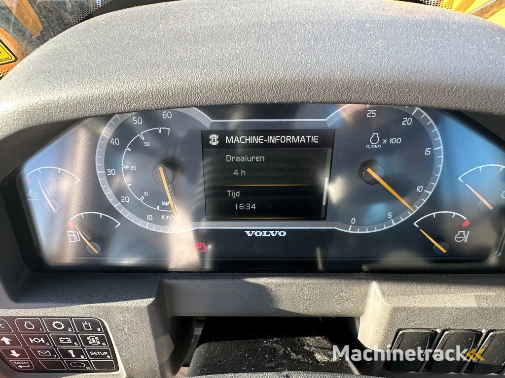 Volvo L120 H2 longboom UNUSED