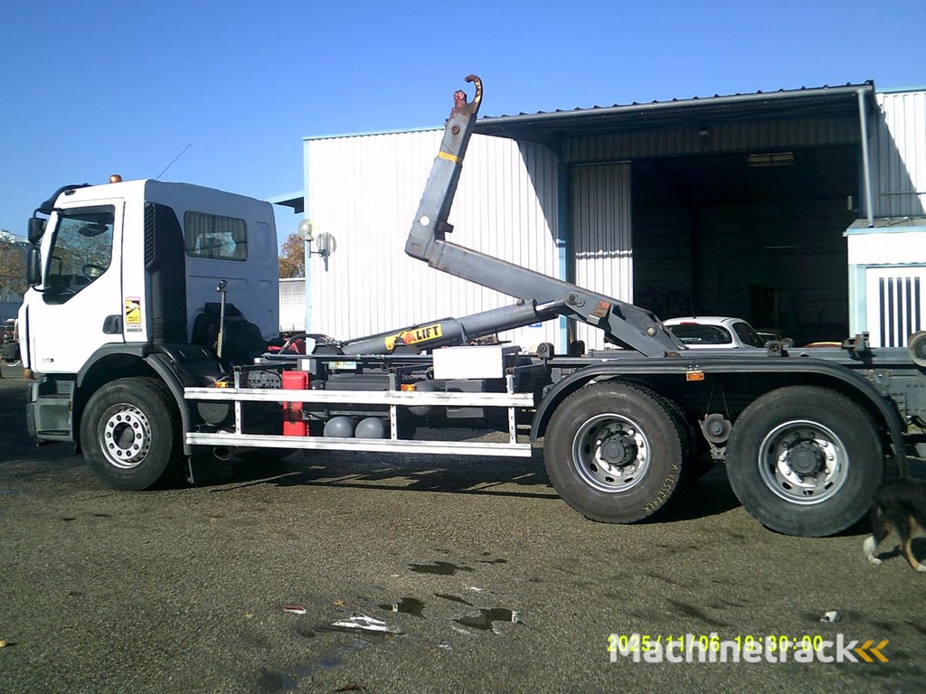 Renault Premium-Lander