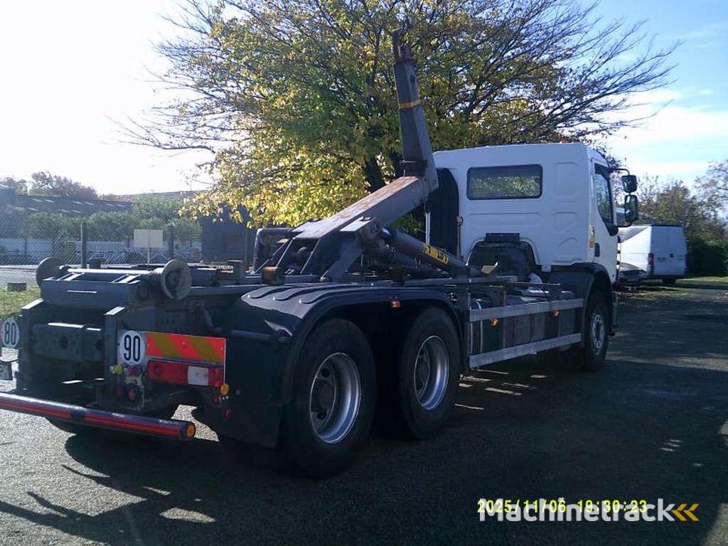 Renault Premium-Lander