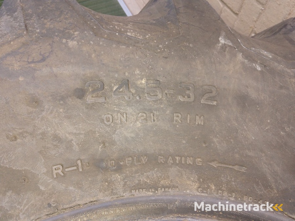 Firestone setprijs 24.5R32 (650/75r32) 24.5 * 32