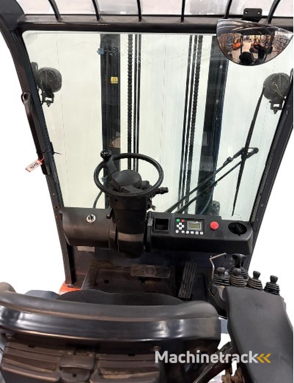 Toyota 8FBMKT25 heftruck