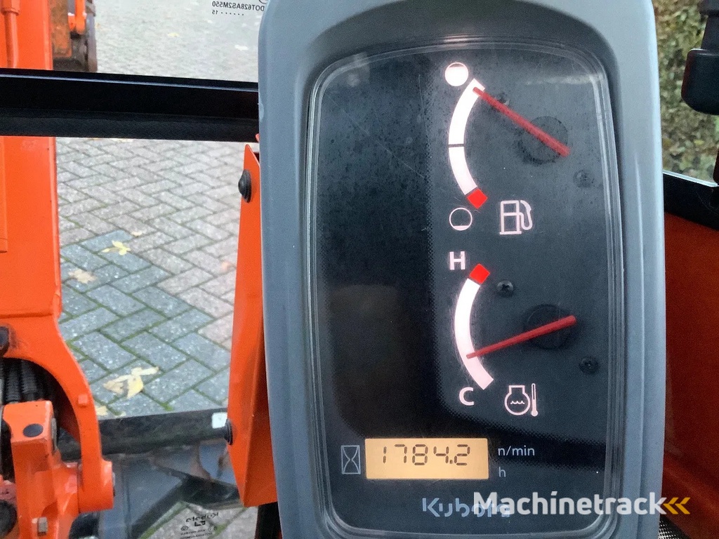 Kubota kx016-4 1784 draaiuur