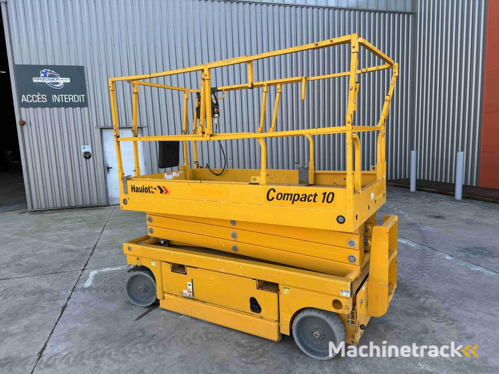 Haulotte Compact 10