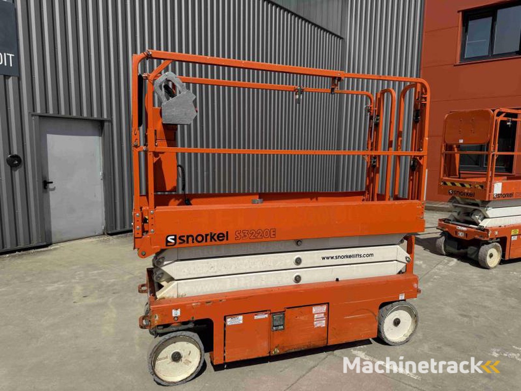 Snorkel S3220E