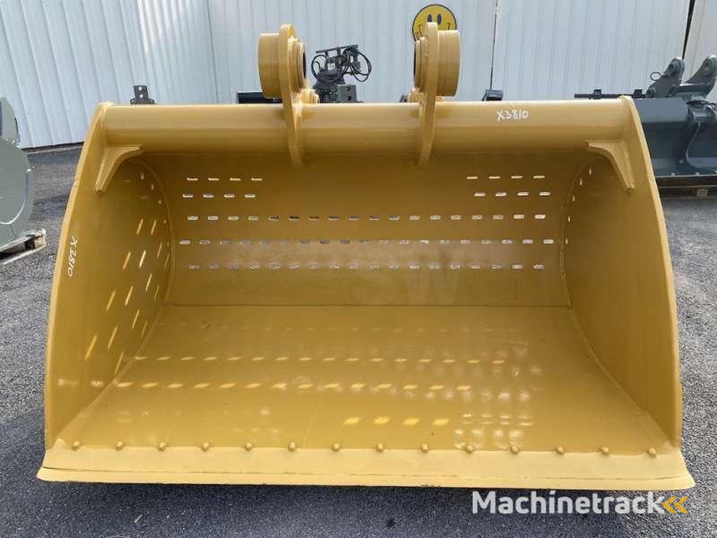 AUTRE 2200mm - Oreilles CATERPILLAR 336