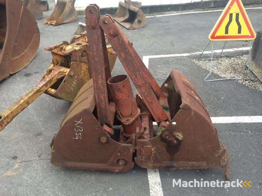 Case 600mm-ejecteurs