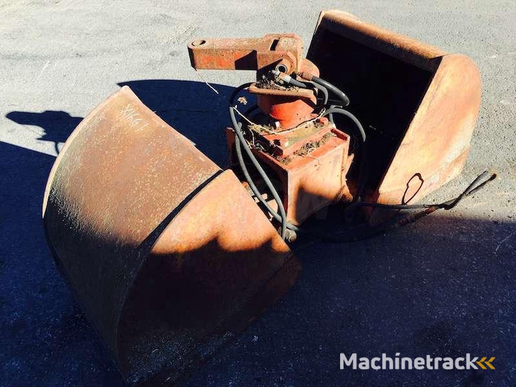 AUTRE Camion avec rotator - coquilles 500mm reprise - ouverture 1500mm