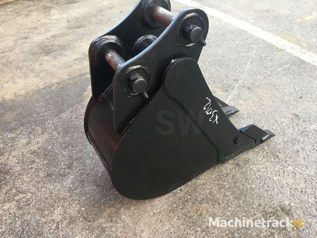 STRICKLAND 230mm - Axes 35mm