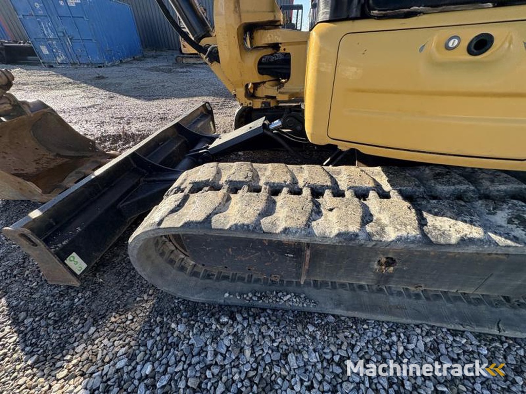 Caterpillar 305.5-E2