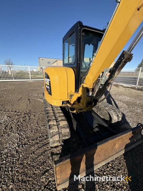 Caterpillar 305.5-E2