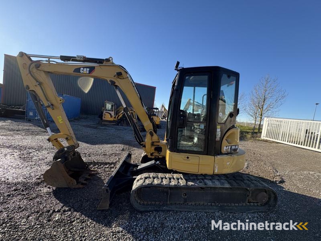Caterpillar 305.5-E2