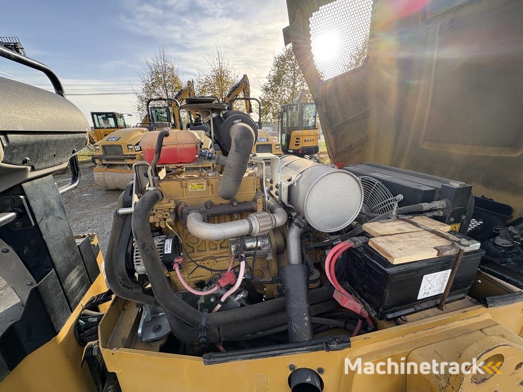 Caterpillar CC34Combi