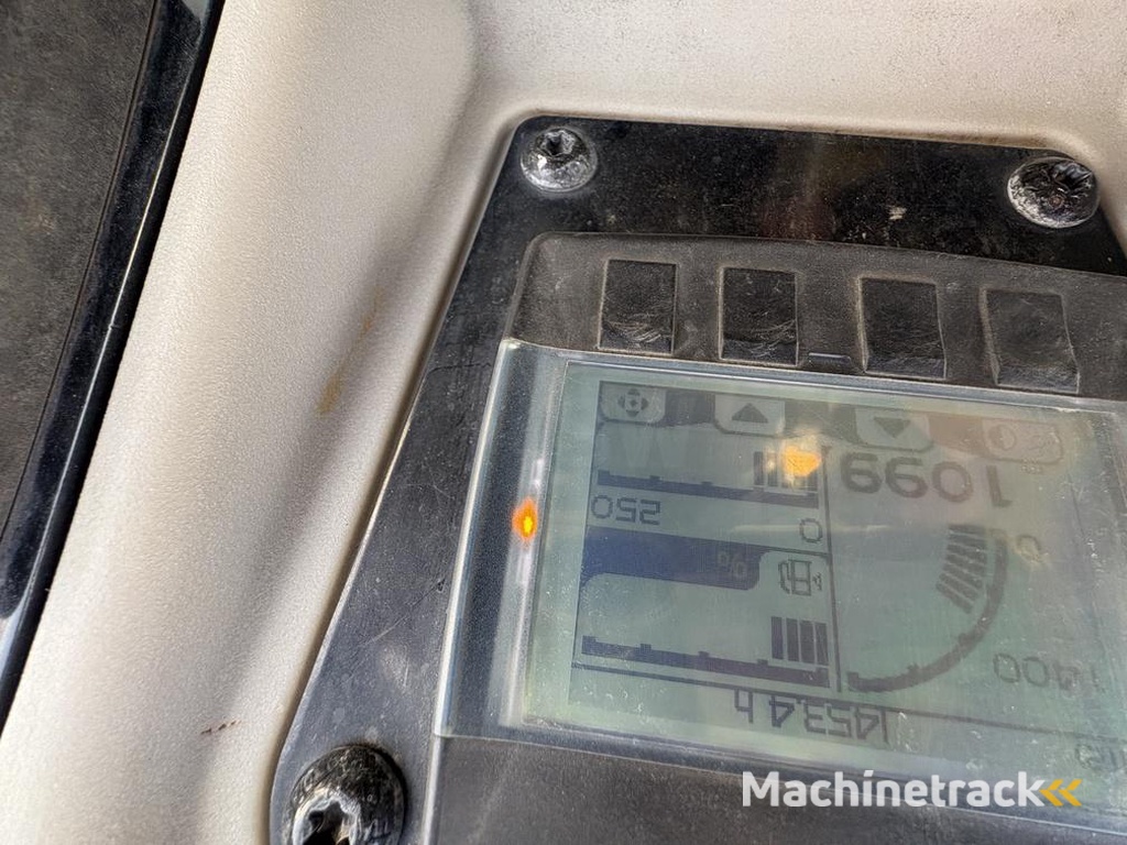 Caterpillar CC34Combi