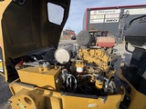 Minituur van Caterpillar CC34Combi