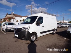 renault-master