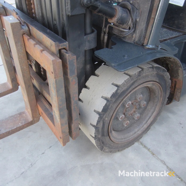 Doosan G35C Heftruck G35C-5, LPG, Triplomast, Side shift, met kenteken.