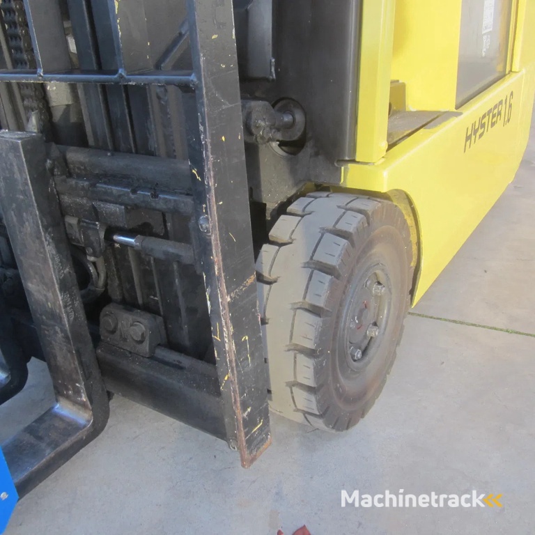 Hyster Heftruck J 1.60 XMT, elek, triplomast, side shift.