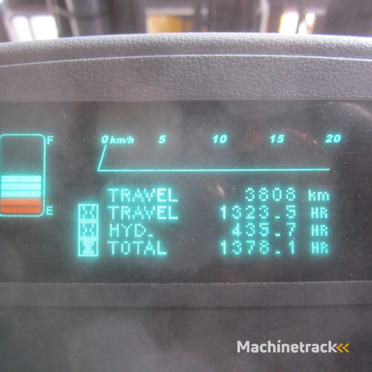 Nichiyu Heftruck FPC25PN, elek., triplo, side shift, hydro vorkverstelling.