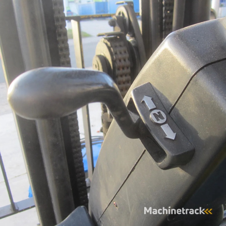 Hyster Heftruck J 1.60 XMT, elek, triplomast, side shift.