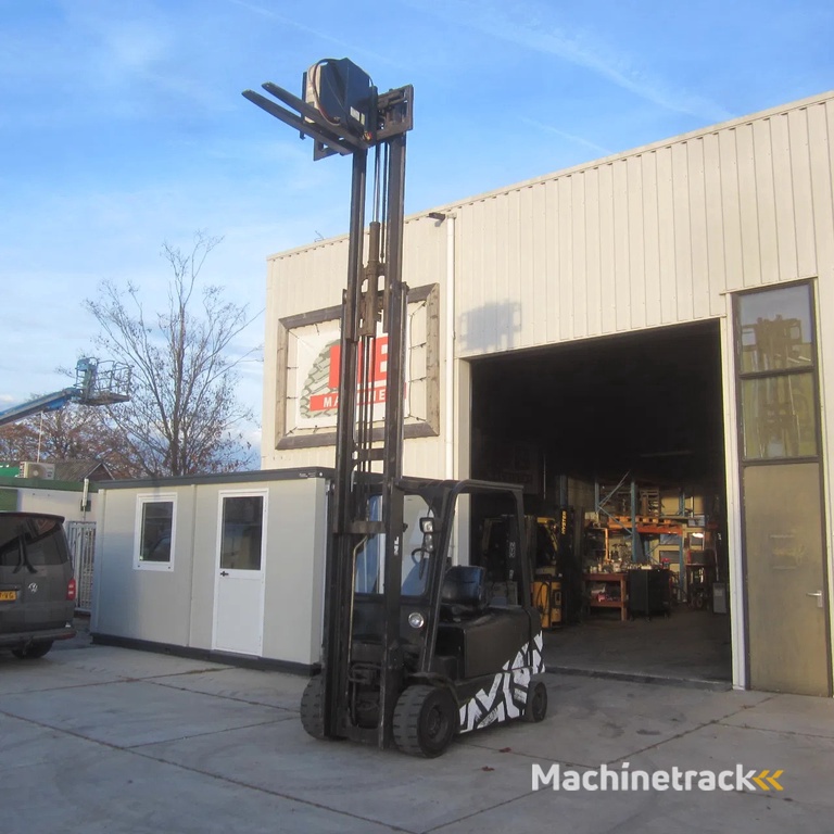 Hyster Heftruck J 2.50 XM, elek, triplomast, side shift.