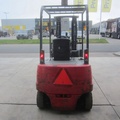 Miniaturansicht von Nichiyu Heftruck FPC25PN, elek., triplo, side shift, hydro vorkverstelling.