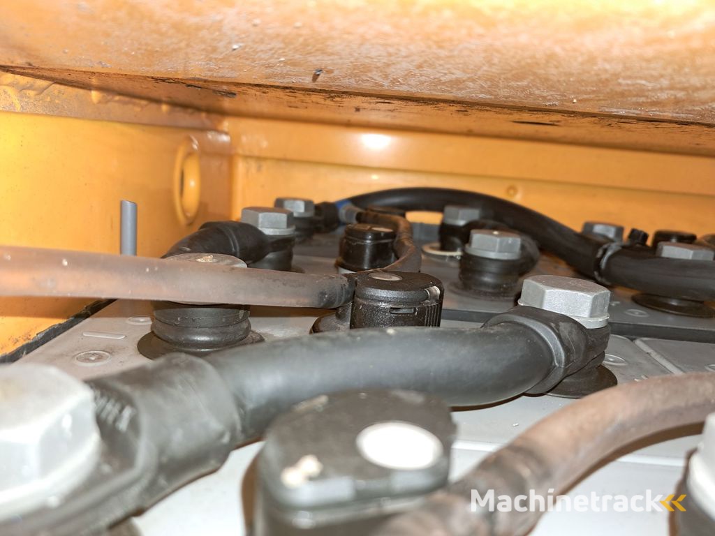 JUNGHEINRICH ETV 214