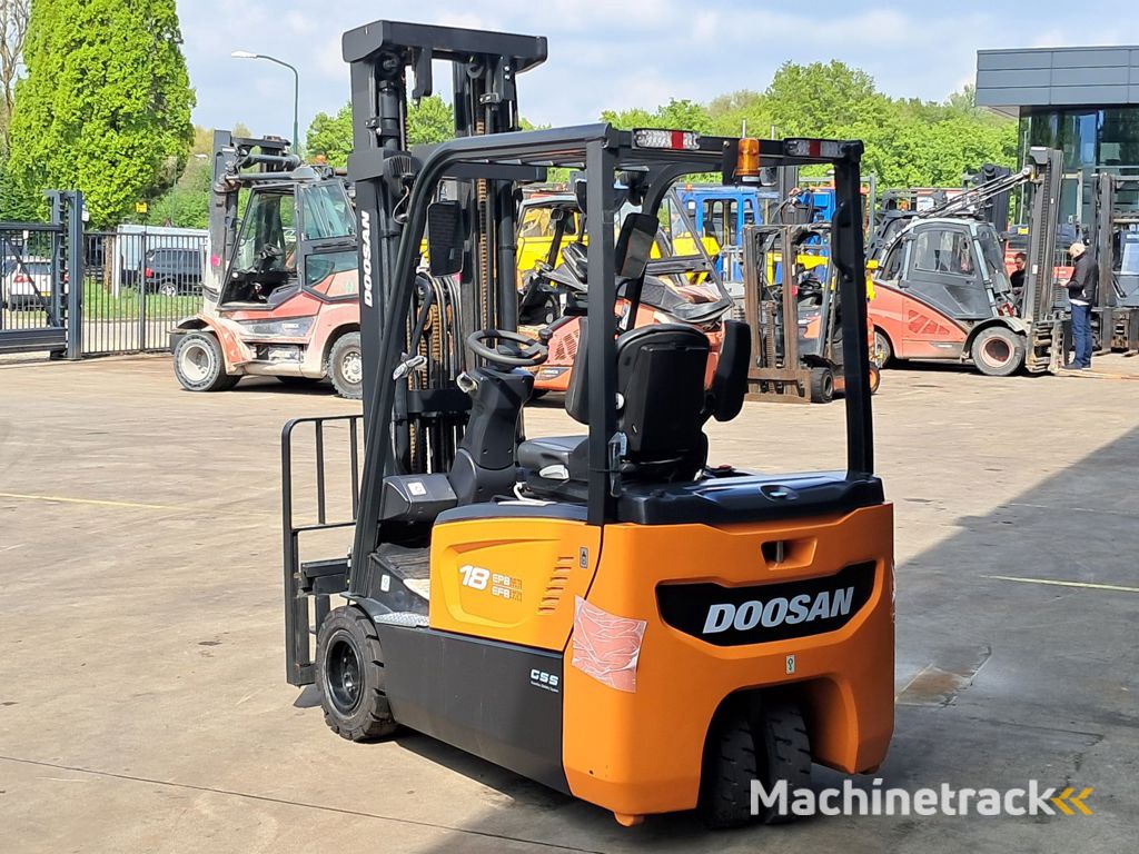 DOOSAN B18T-7 PLUS