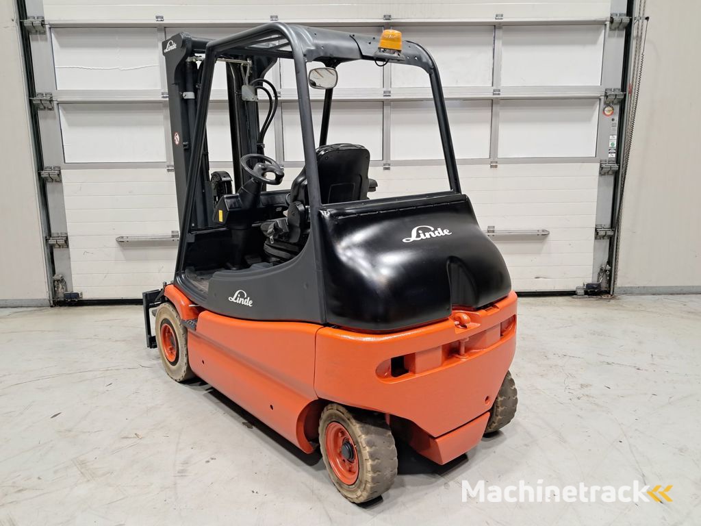 LINDE E25/02