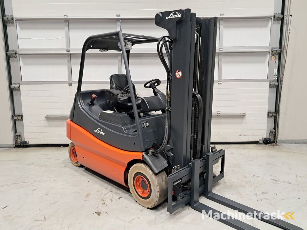LINDE E25/02