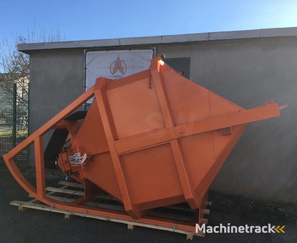 Intequedis-Béton- BENNE A BETON COUCHEE