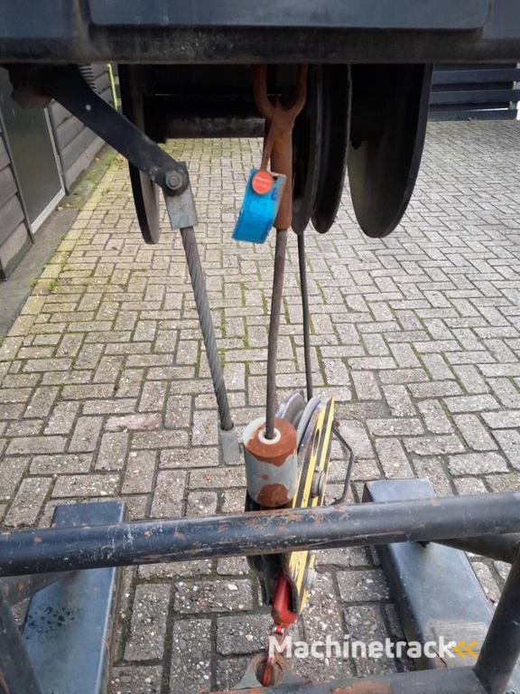 Manitou Lier 5 ton winch Treuil