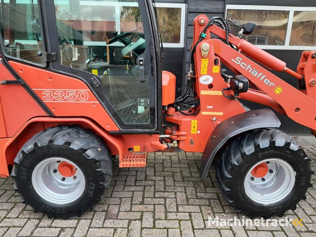Schäffer 3350 minishovel met cabine NL kenteken