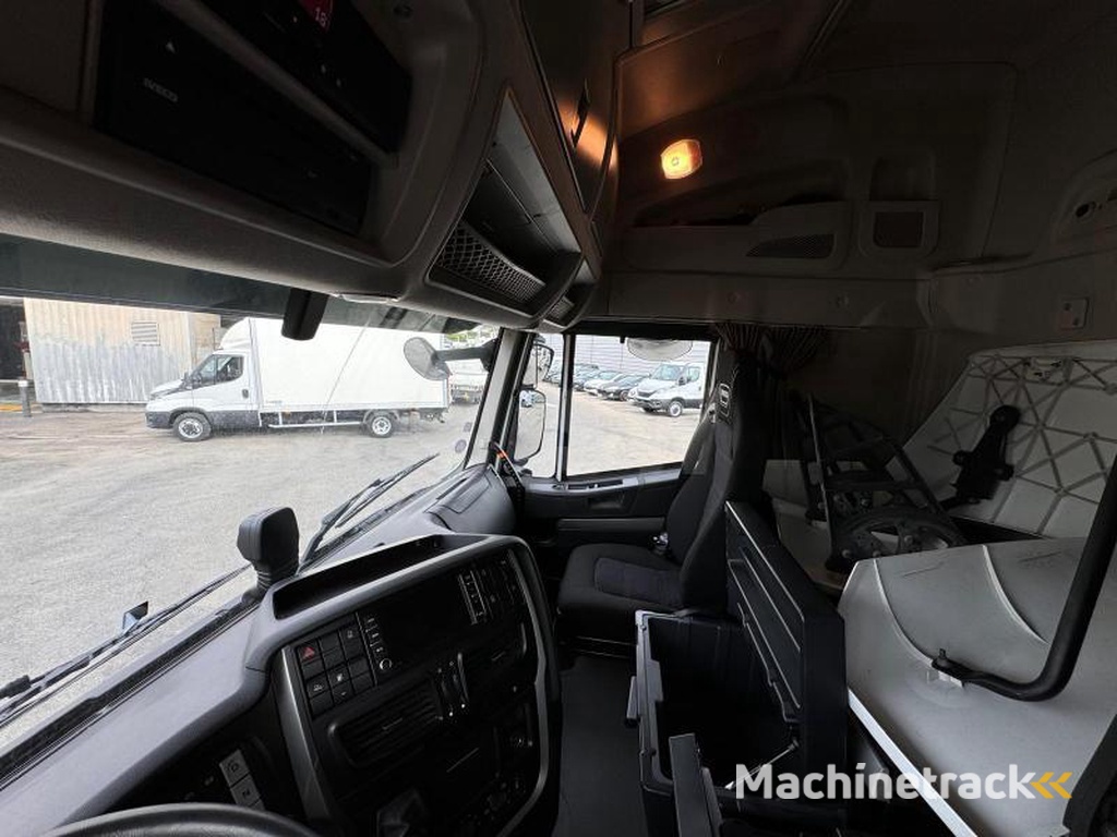 Iveco STRALIS-460-MIX-LNG-CNG