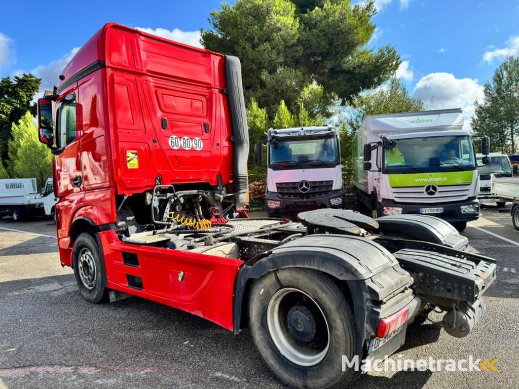 Mercedes Actros
