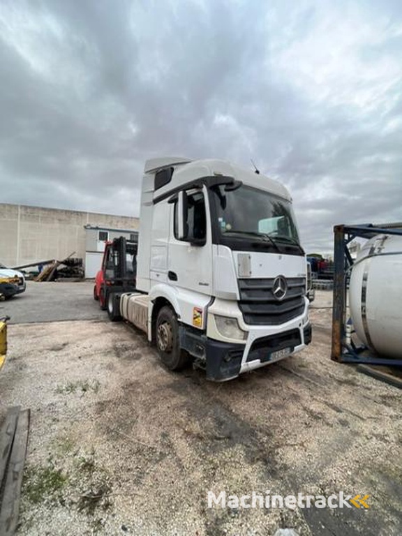 Mercedes ACTROS 1845