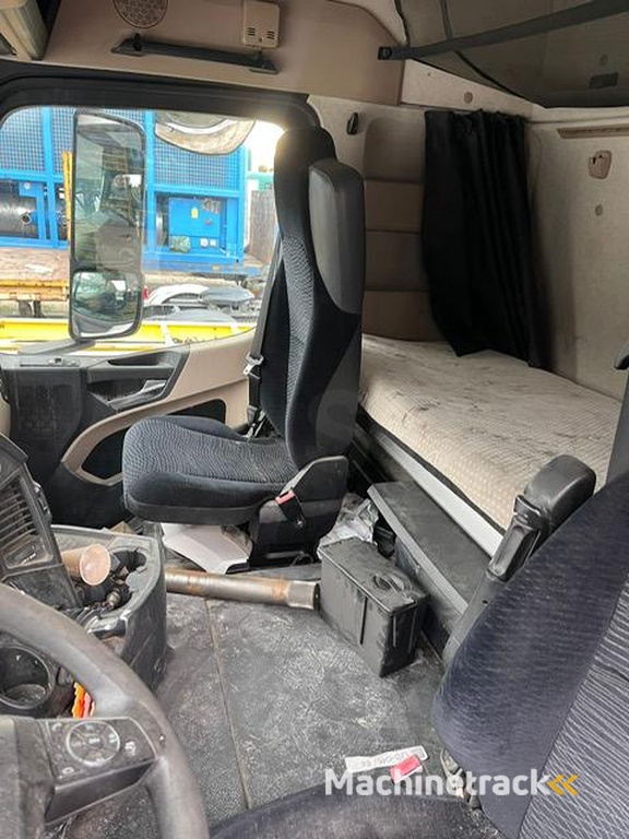 Mercedes ACTROS 1845