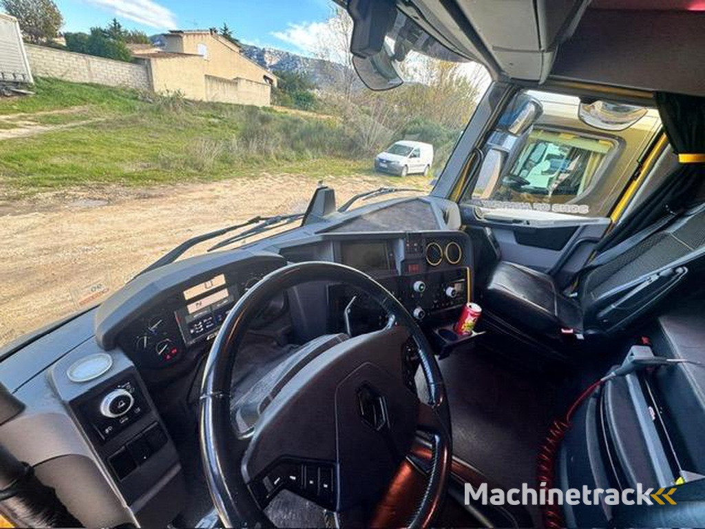 Renault T-HIGH-520-RENAULT-SPORT-RACING-LIMITED-EDITION