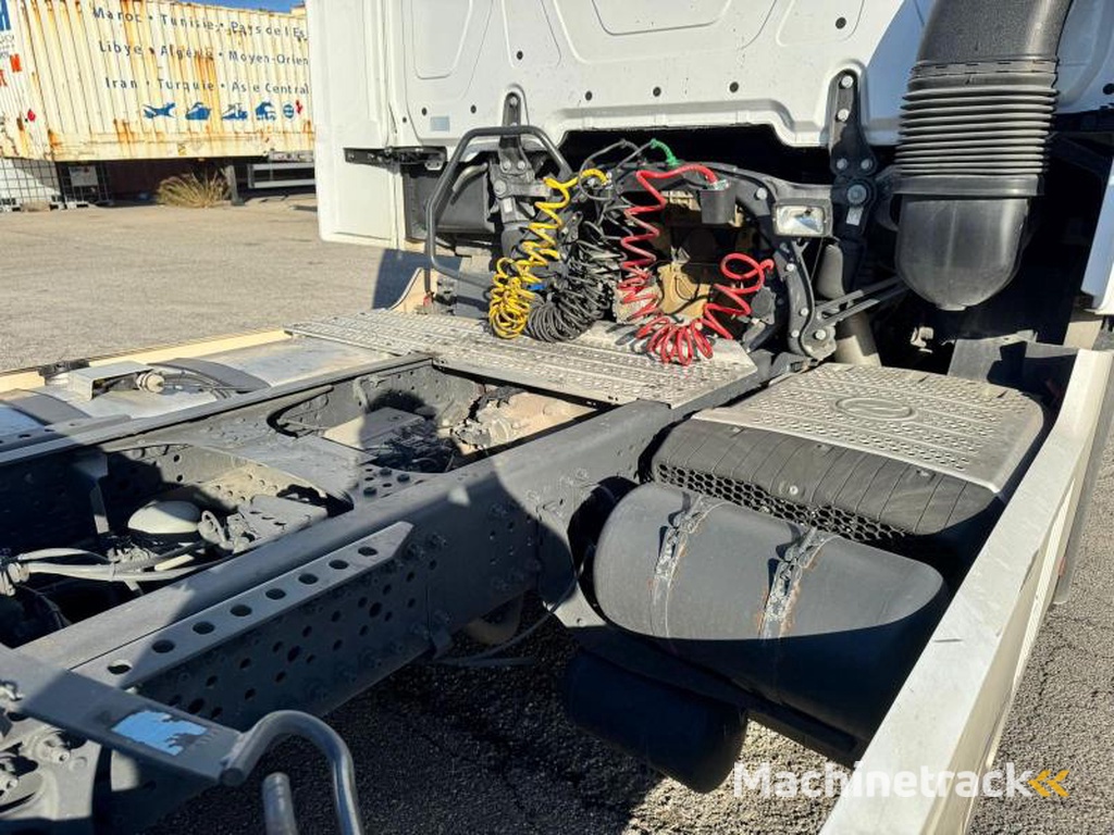 Mercedes ACTROS 1851