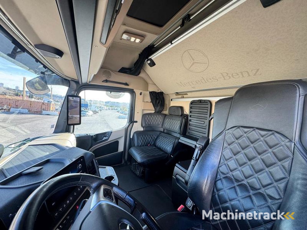 Mercedes ACTROS 1851