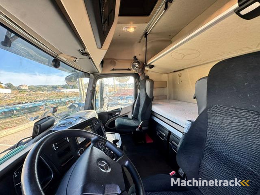 Mercedes ACTROS 1853