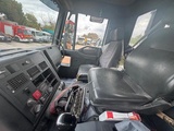 Minituur van Iveco EUROTECH-CURSOR-310-TRIBENNE-GRUE-HIAB