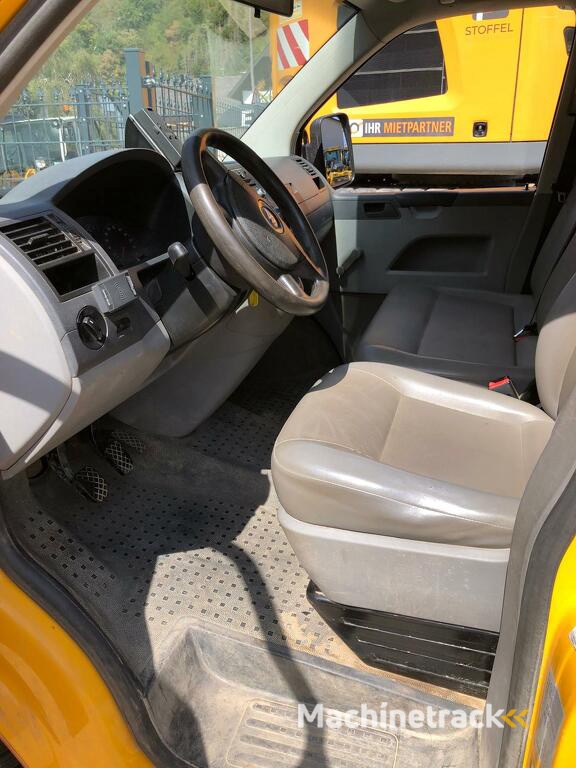 Volkswagen T5 Pritsche DOKA