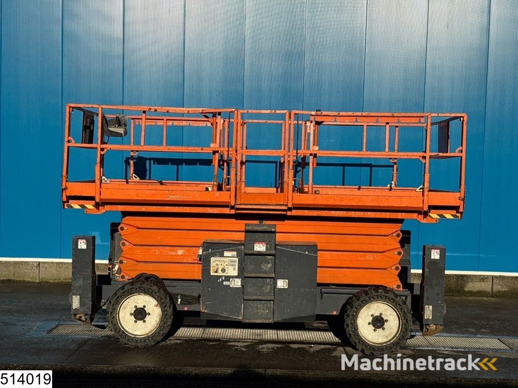 ATN CX15 4x4, H15 mtr, Max 700kg