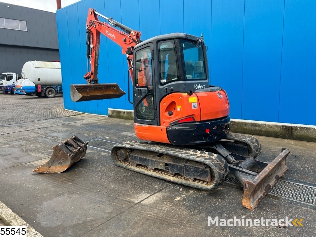 Kubota U 48 29.8 KW, 3 buckets, 2.777 operating hours
