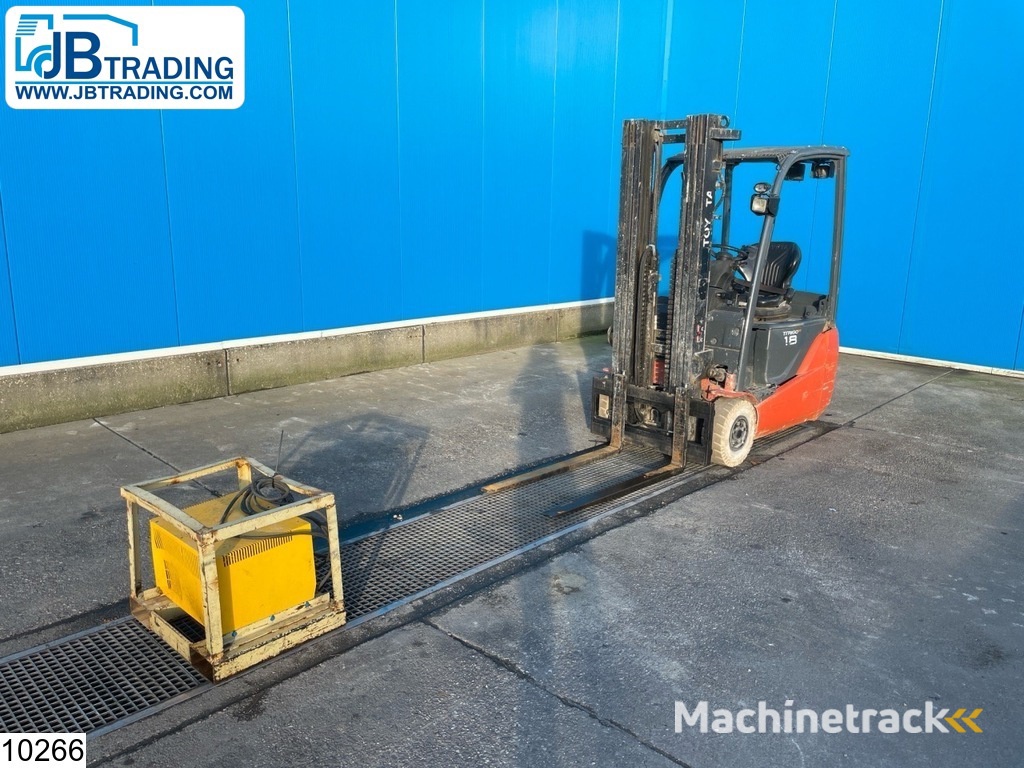 Toyota 8FBEKT18 1800KG, H 4.7M, 7764h, charger