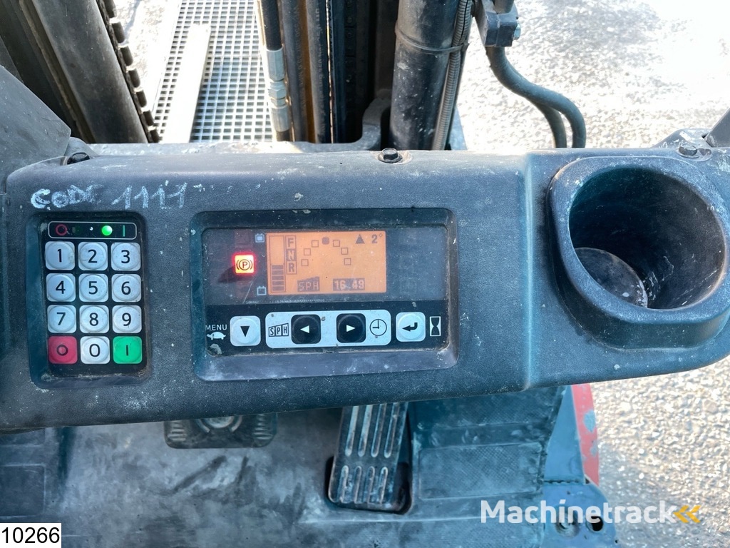 Toyota 8FBEKT18 1800KG, H 4.7M, 7764h, charger